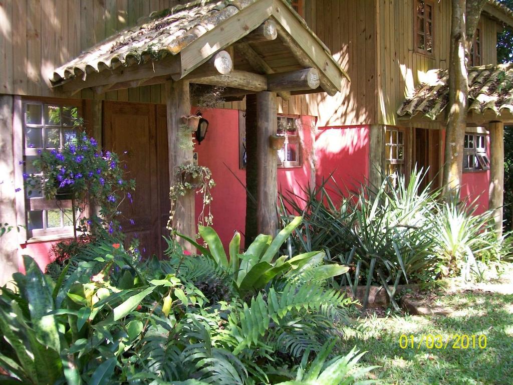 Regina Guest House Praia do Rosa Ruang foto