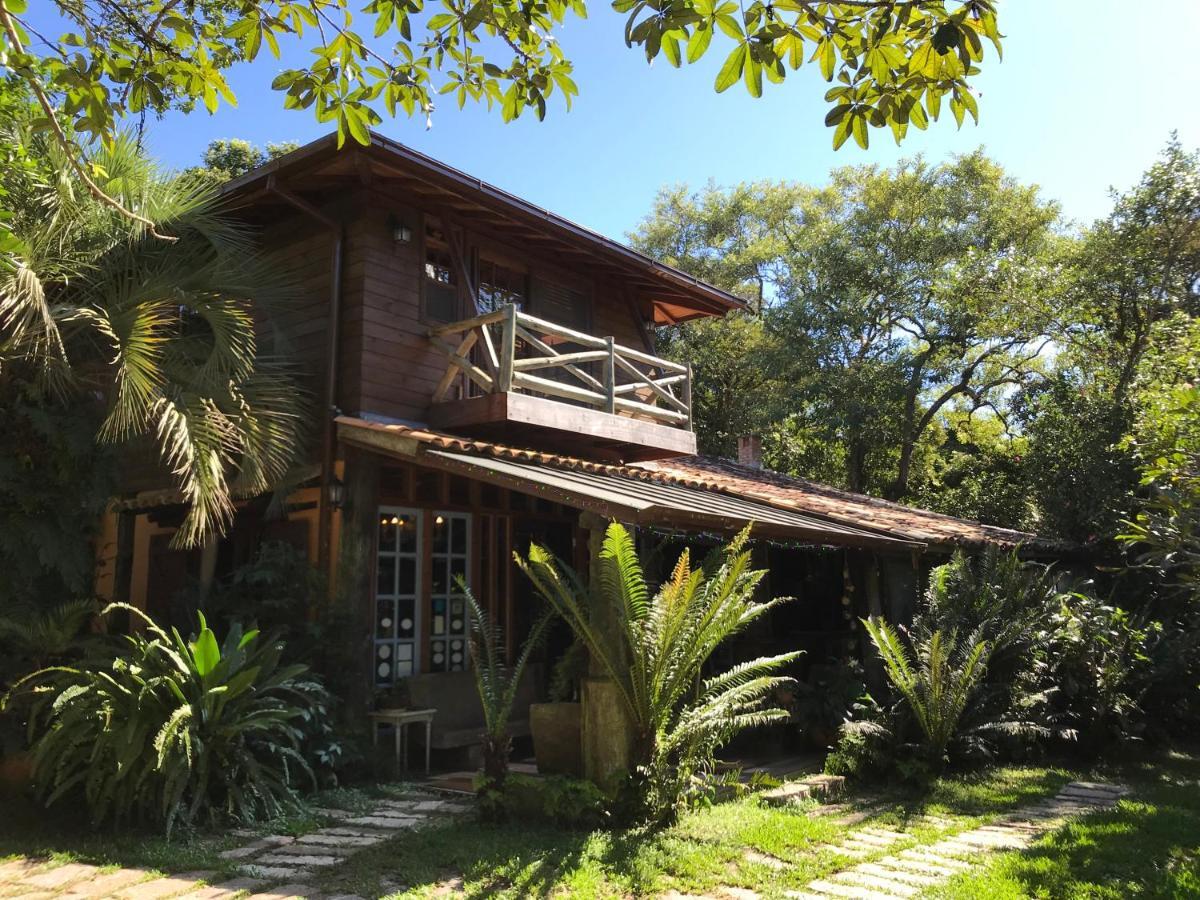 Regina Guest House Praia do Rosa Bagian luar foto