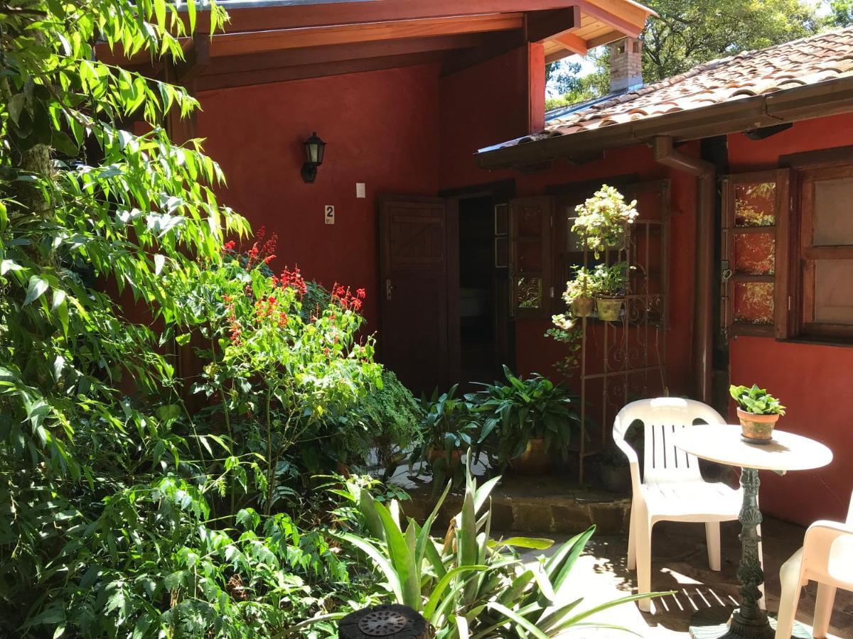 Regina Guest House Praia do Rosa Bagian luar foto